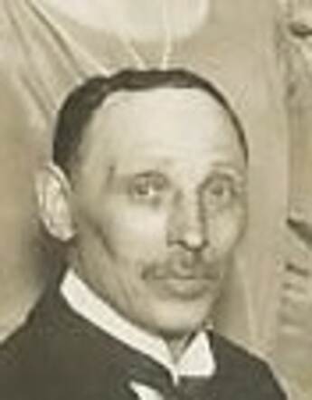 Arie Blitz.jpg