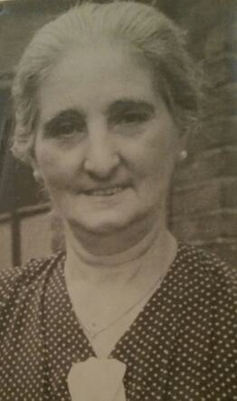 Oma Saartje Schellevis-Smeer.jpg