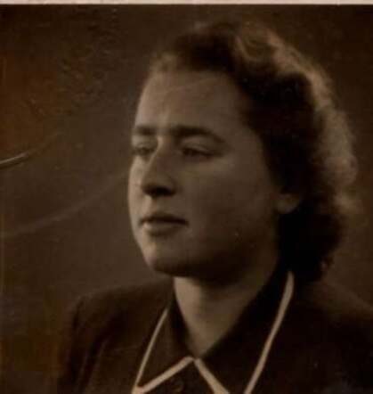 Mary Davidson.jpg