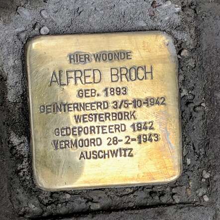 Alfred Broch Joachim & Pauline Domp stolperstein.jpg