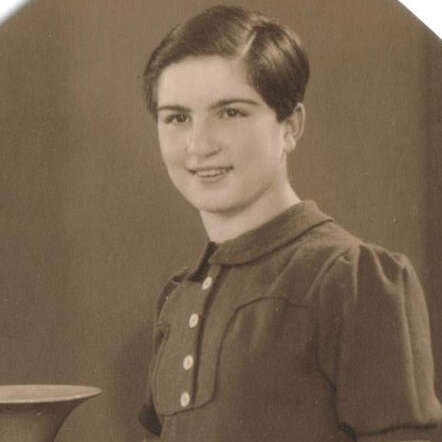 Theresia Rose Frankfort