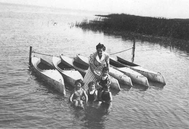 Boating in Vinkeveen 1940  
