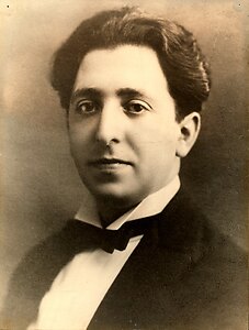 Samuel Henri Englander , circa 1925