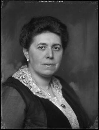 Selma Hertzberger-Roos