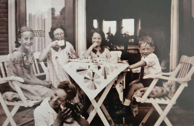 bij opa en oma Slager.jpg