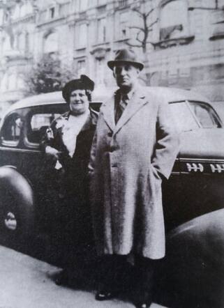 Antje Caun-Simons and Louis Caun 