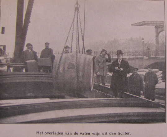Geill. Joodsche Post 049 Wijn van Stein.JPG