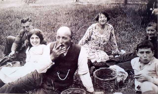 The Van Straten family a day out.