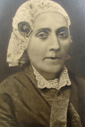 Martha de Vries-Koster