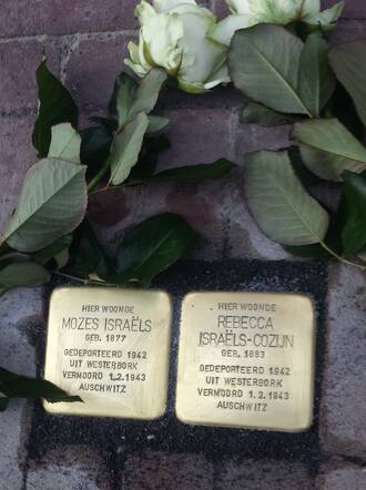 Stolpersteine in Visvliet, municipality of Grijpskerk (G).