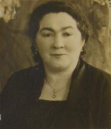 Keetje van Straten Pool 1935 Felixarchief.JPG