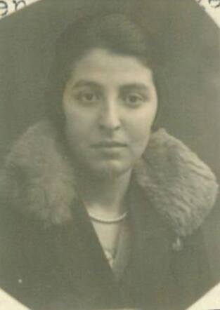 Lea Swaalep 1926 Felixarchief.JPG
