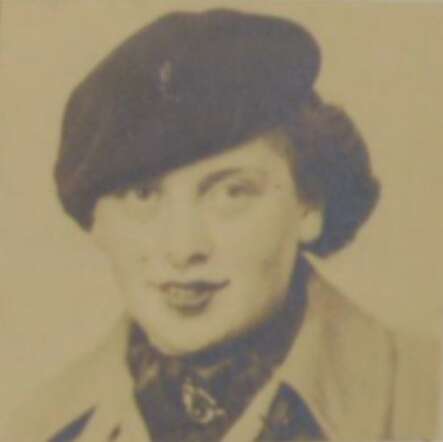 Elisabeth Stuiver 1938 Felixarchief.JPG