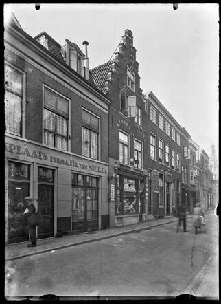 Haarlem Schagchelstraat winkelier Simons kruidenier omgekomen tijdens oorlog.jpg