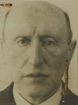 Herman Voorzanger SAA paspoort aanvraag 1942.JPG