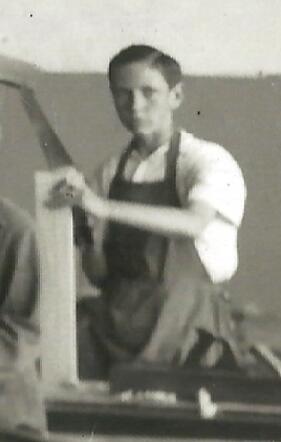 Hartog van Monikkendam uitvergroting klassefoto Ambachtsschool 1936.jpg