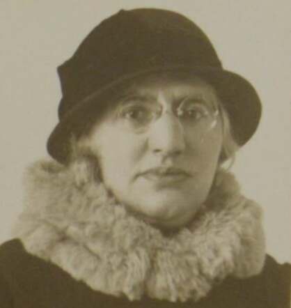 Suzanne Roet-Bronkhorst.png