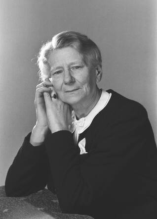 Anna Schlesinger