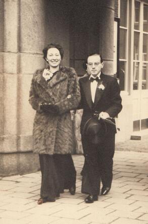 Louis Bloemhof and Cato (Kitty) Barend-Agstteribbe.