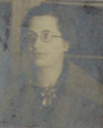Anna Koster.png