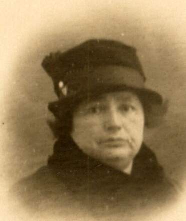 Esther Nabarro-Espinosa