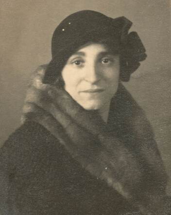 Dina Leger-Zak