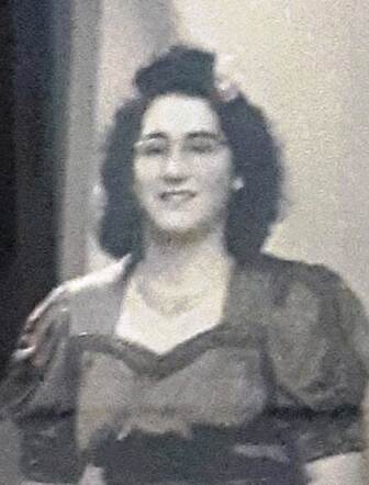 Esther (Elly).PNG