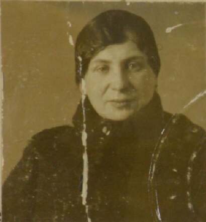 Keetje Fransman Boeken 1929 Felixarchief.JPG