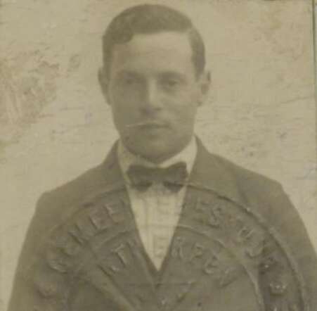 Aaron Ossendrijver 1926 Felixarchief.JPG