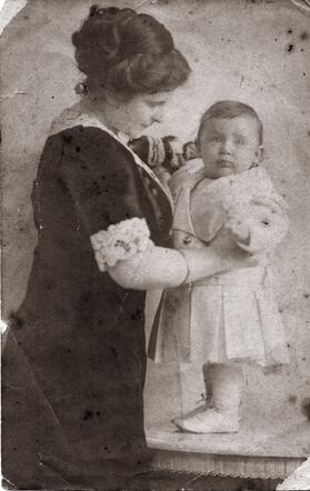 Ella Henriette Krotoschiner-Baron_1911.jpg