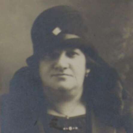Mietje Spreekmeester-Fierlier 1928 Felixarchief.JPG