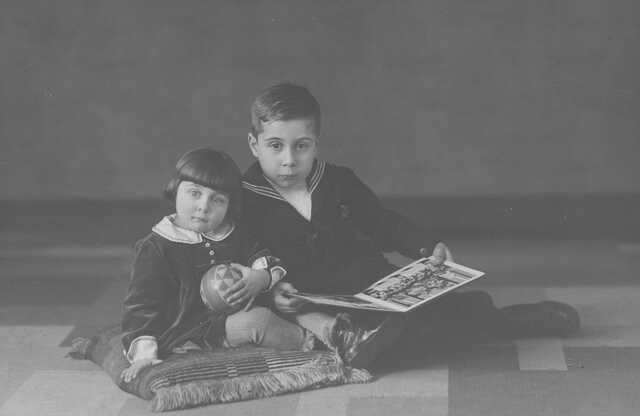 Hartog (Harrie) and Betje (Beppie) Polak