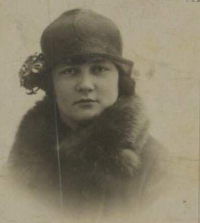 Flora Metzelaar van Dam 1927 Felixarchief.JPG
