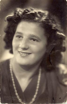 Mina Bout-van West