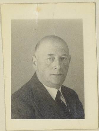 carl baer .jpg