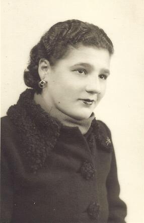 Mina (Mientje) van West.jpg