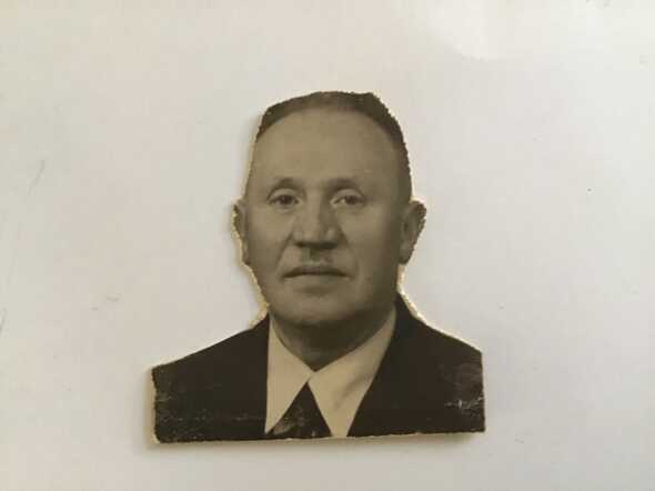 Aron Schwarzkächel