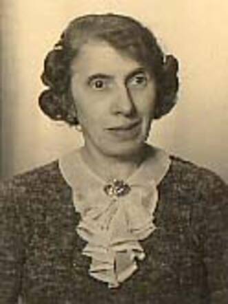 Julie Amalie Wolf-Strauss POT Yad Vashem.JPG