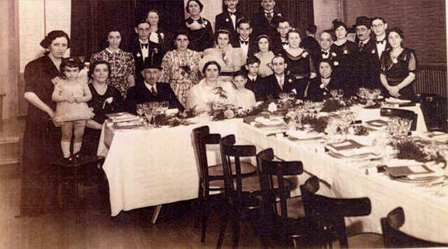 Trouwfoto van familie Davids – 1937 –