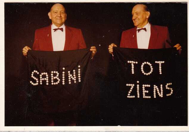 Hartog Bas Sabini.jpg