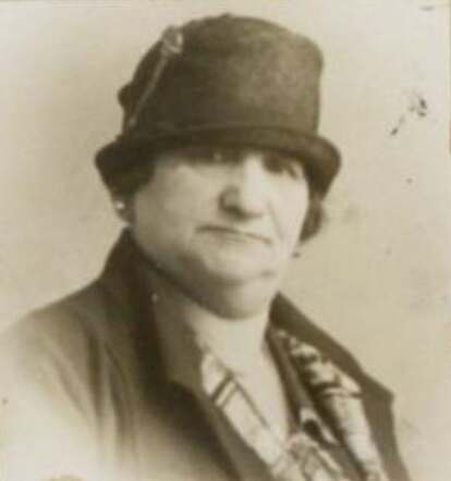 Henriette Pakkedrager 1926 Felixarchief.JPG