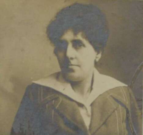 Betje Speijer 1919 Felixarchief.JPG