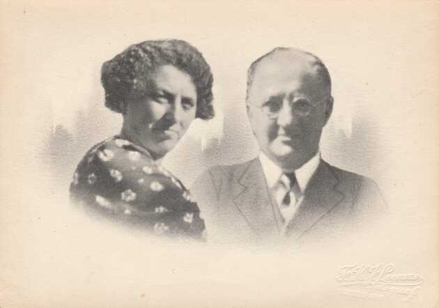 Saartje en Mozes_0001.jpg