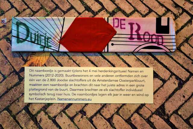 Rood_Duifje_de_V_257_III.JPG