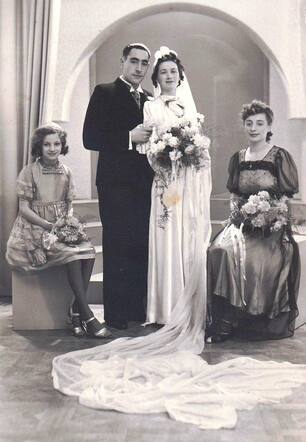 Wedding of Joseph Polak with Lena Barend. 