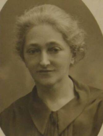 Betje van Praag 1927 Felixarchief.JPG