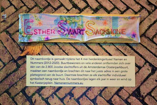 Swart_Sacksionie_Esther__V_143_II.JPG