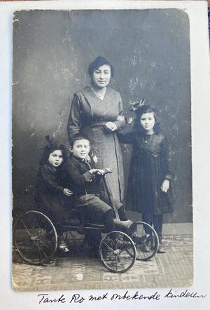 Rosa Cohen jong.jpg