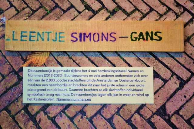 Simons_Gans_Leentje__V_319_huis.JPG
