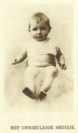 Julia als baby. Foto uit de feestgids 1924.